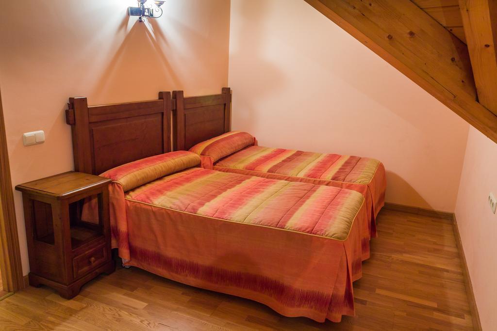 Apartment Casa Blas Gistain Room photo